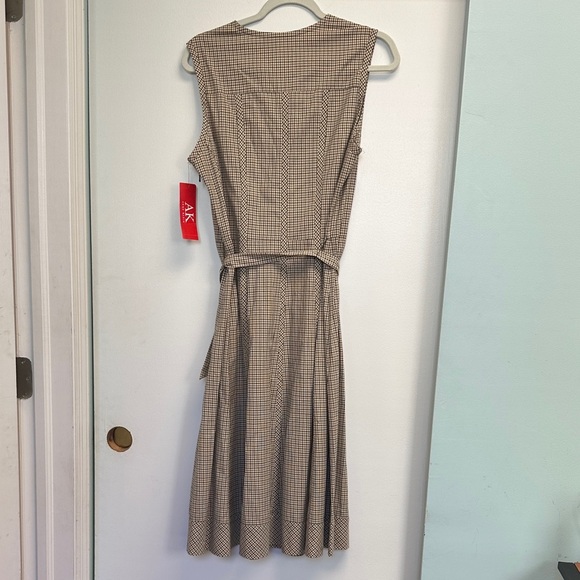 Anne Klein Beige Checkered Midi Dress - Picture 7 of 7